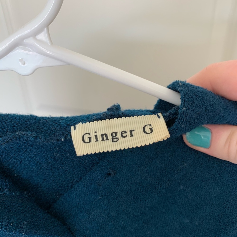Blue Sweater - Picture 2 of 4